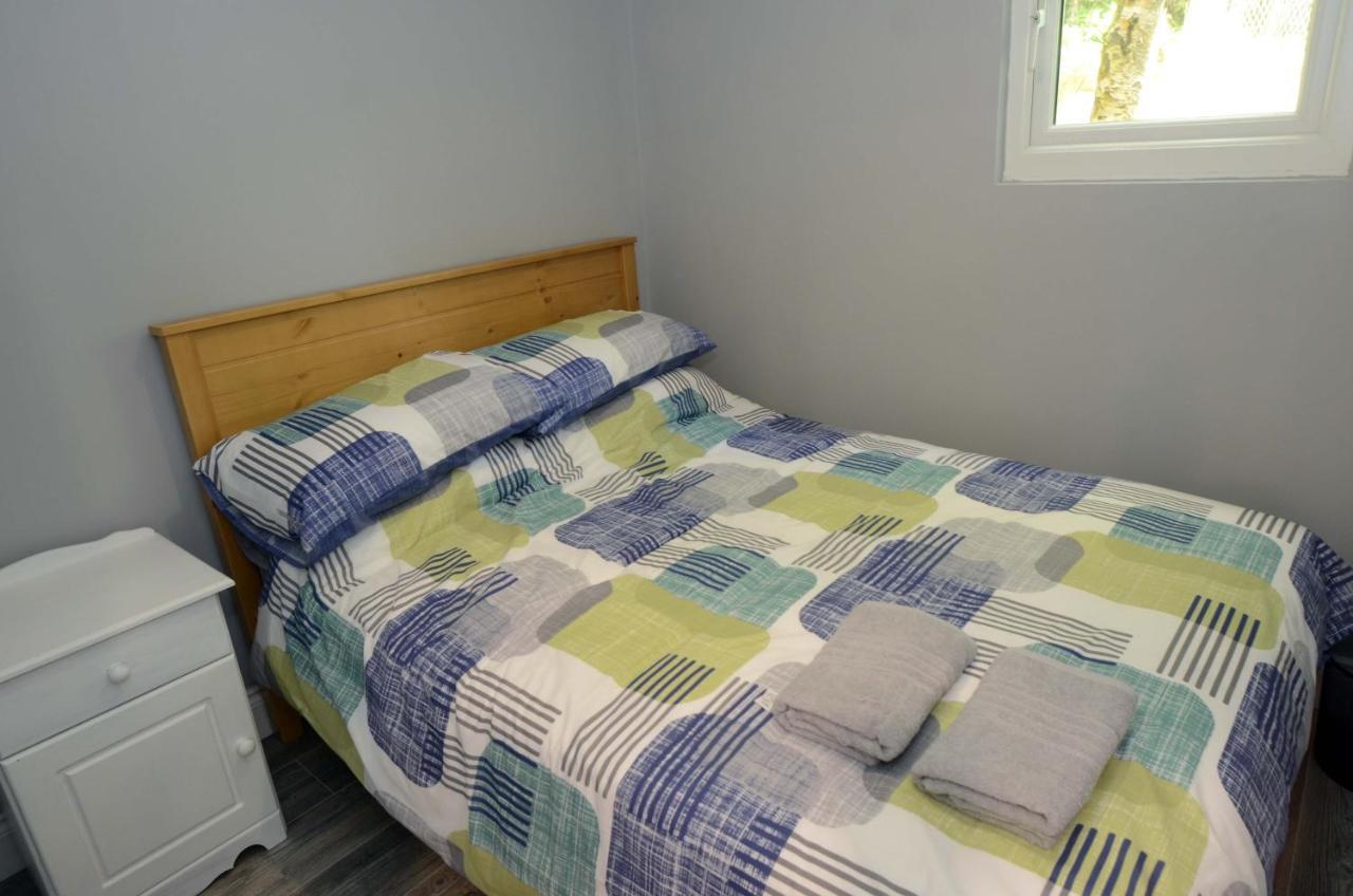 Tawny Lodge Westport Eksteriør bilde